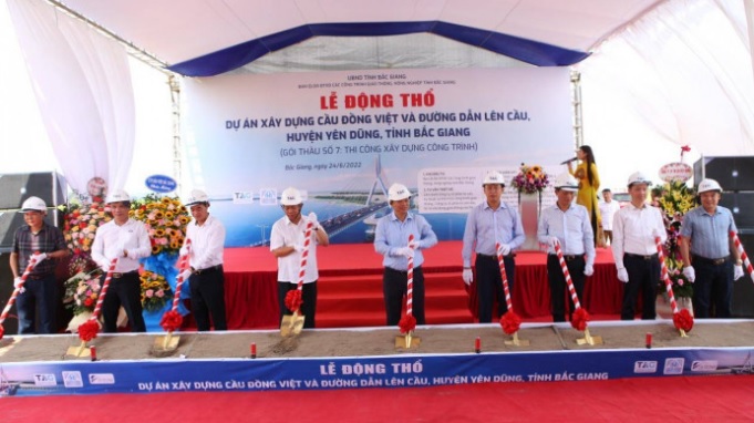 Hình ảnh tại buổi lễ động thổ xây dựng cầu Đồng Việt