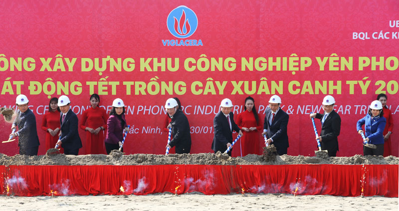 Bộ trưởng Phạm Hồng Hà và lãnh đạo tỉnh Bắc Ninh động thổ Khởi công KCN Yên Phong II-C